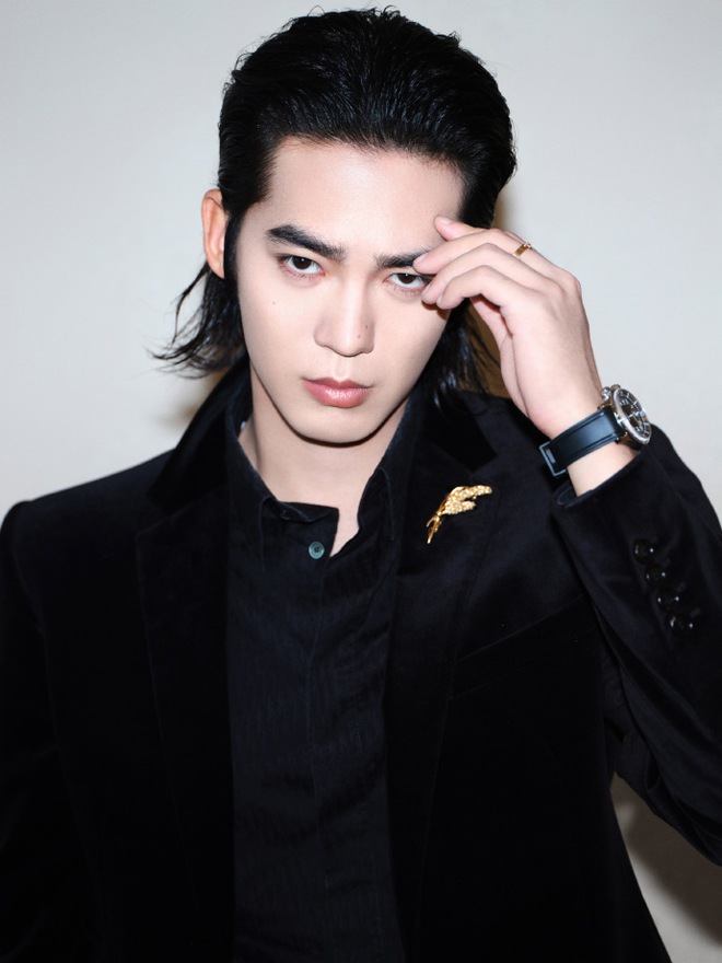 Lưu Diệc Phi "ngã vào lưới tình" của mỹ nam kém 9 tuổi tai tiếng nhất Cbiz?- Ảnh 6. Lưu Diệc Phi "ngã vào lưới tình" của mỹ nam kém 9 tuổi tai tiếng nhất Cbiz?- Ảnh 6.