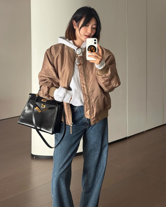 Chị em đừng mặc mãi quần đen, có 4 kiểu quần dài trẻ trung hơn nhiều- Ảnh 3. Chị em đừng mặc mãi quần đen, có 4 kiểu quần dài trẻ trung hơn nhiều- Ảnh 3.