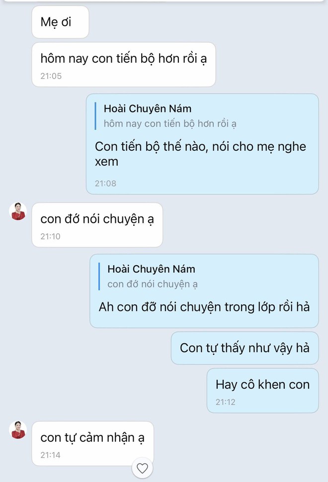 Bé Bo đã lớn thật rồi: Nhắn tin nhoay nhoáy, nói 1 câu mà làm mẹ Hoà Minzy "đứng hình"!- Ảnh 1.