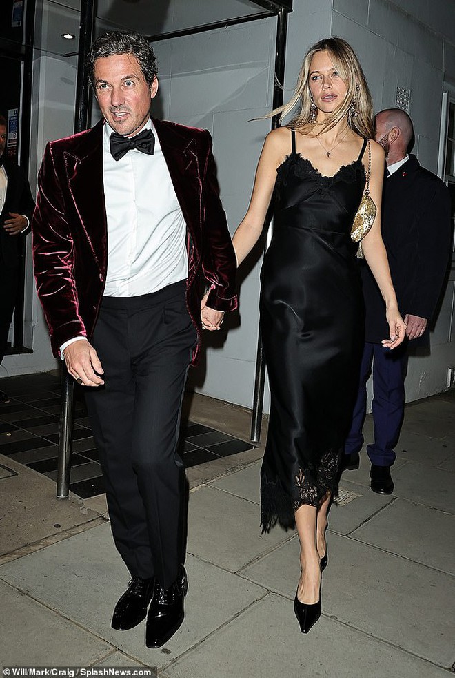 Nhà Beckham tưng bừng "trẩy hội" tới 1h sáng cùng dàn sao showbiz ăn mừng David được phong Hiệp sĩ- Ảnh 12.