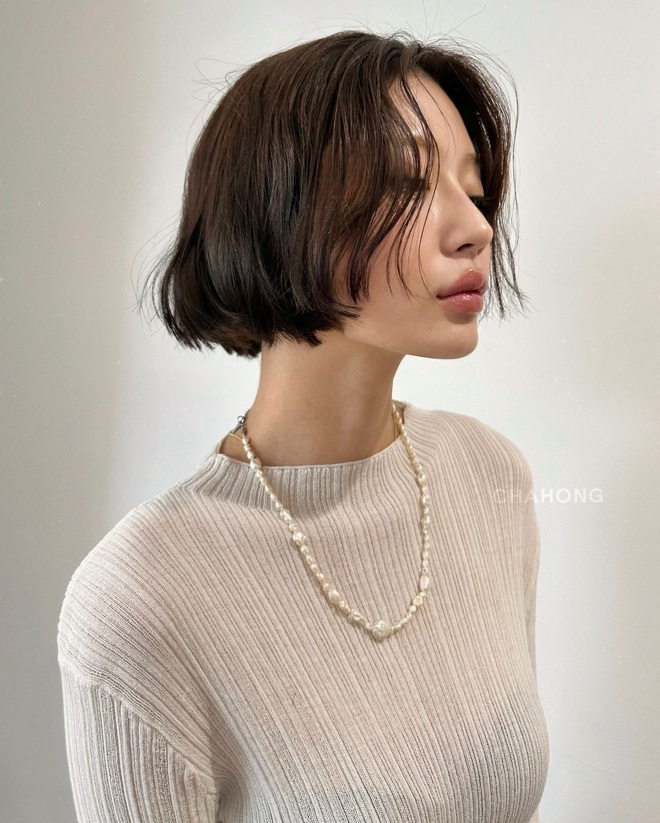 5 kiểu tóc ngắn không chỉ hack tuổi mà còn giúp cả khuôn mặt trông sang hơn- Ảnh 3.