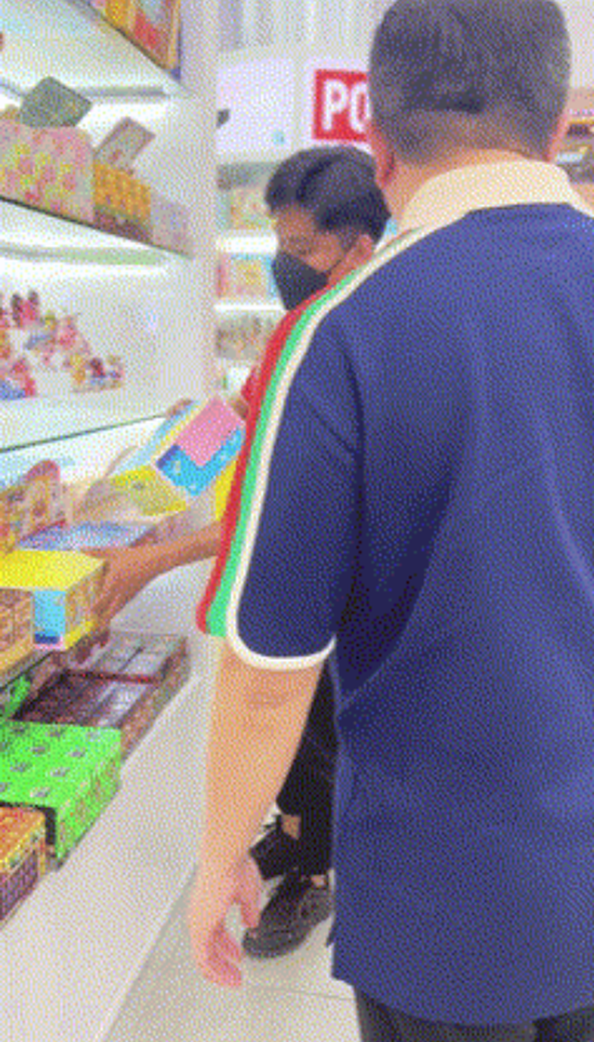 Đoàn Di Băng tiêu tiền ác- Ảnh 7. Đoàn Di Băng tiêu tiền ác- Ảnh 7.