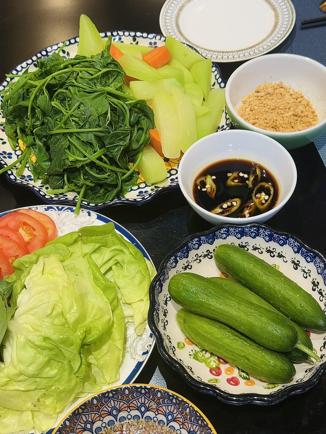 Bữa cơm Đoàn Di Băng làm cho Nguyễn Quốc Vũ- Ảnh 2.