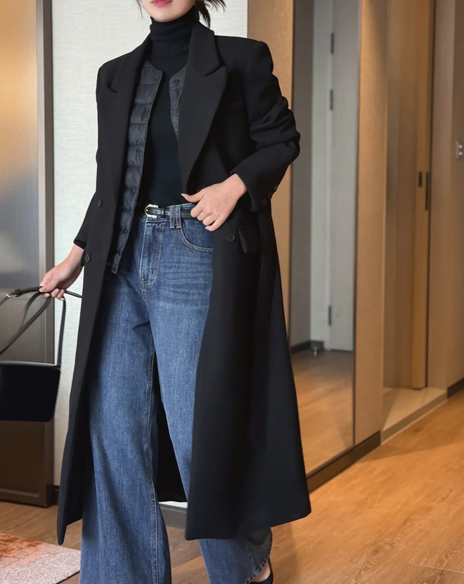 4 cách mặc áo khoác dài siêu tôn dáng- Ảnh 10. 4 cách mặc áo khoác dài siêu tôn dáng- Ảnh 10.