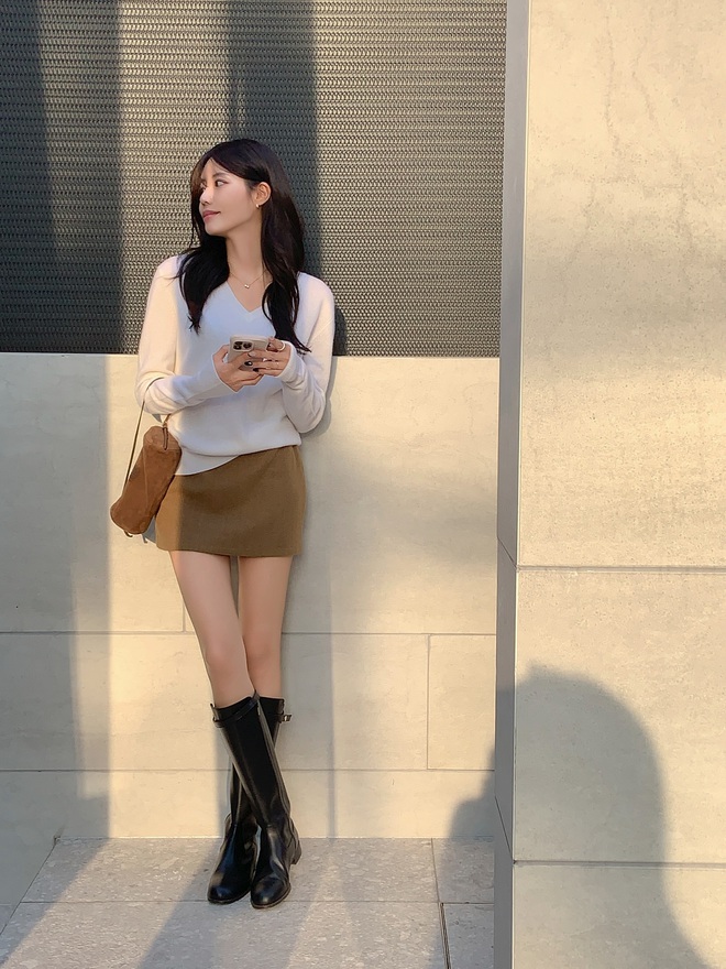 Chân váy đen dễ mặc nhưng có 4 kiểu khác còn đẹp và trẻ trung hơn- Ảnh 7.