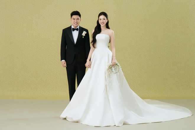 1 ngày trước đám cưới Đỗ Hà và thiếu gia: Lộ full 4 bộ ảnh cưới "100 điểm", dàn sao Việt nôn nao đổ bộ- Ảnh 7. 1 ngày trước đám cưới Đỗ Hà và thiếu gia: Lộ full 4 bộ ảnh cưới "100 điểm", dàn sao Việt nôn nao đổ bộ- Ảnh 7.