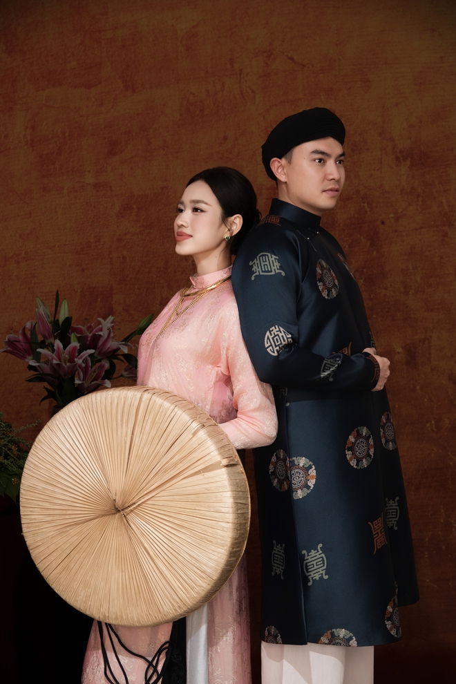 1 ngày trước đám cưới Đỗ Hà và thiếu gia: Lộ full 4 bộ ảnh cưới "100 điểm", dàn sao Việt nôn nao đổ bộ- Ảnh 14. 1 ngày trước đám cưới Đỗ Hà và thiếu gia: Lộ full 4 bộ ảnh cưới "100 điểm", dàn sao Việt nôn nao đổ bộ- Ảnh 14.