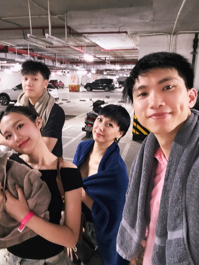 Mẹ vợ Đoàn Văn Hậu khoe chân dài nuột nà, sexy hết nấc, Doãn Hải My thừa hưởng từ đây- Ảnh 6.