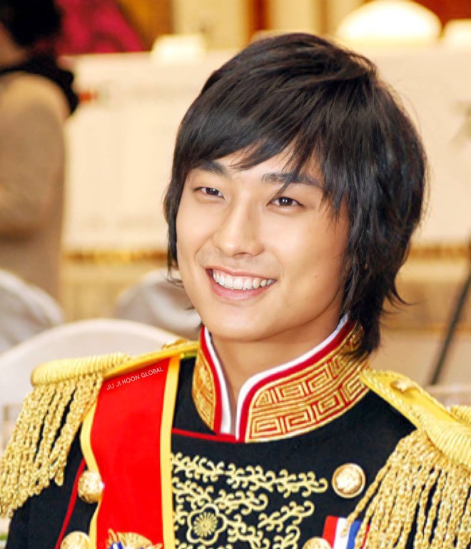 Hào quang tuổi 43 của "thái tử" hàng đầu Hàn Quốc- Ảnh 8.