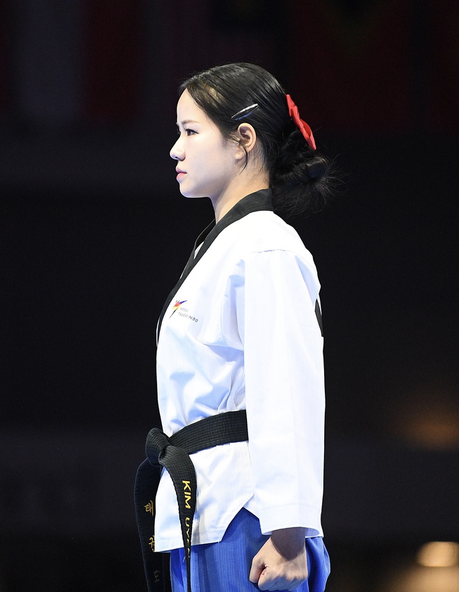 Mê mẩn dàn hot girl Taekwondo ở SEA Games, bên ngoài xinh đẹp, vào sân "thét ra lửa", VĐV Việt Nam có phải xinh nhất?- Ảnh 14.