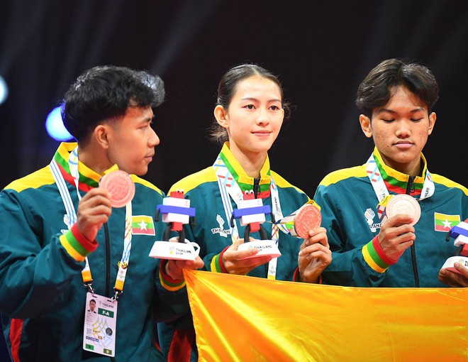 Mê mẩn dàn hot girl Taekwondo ở SEA Games, bên ngoài xinh đẹp, vào sân "thét ra lửa", VĐV Việt Nam có phải xinh nhất?- Ảnh 24.