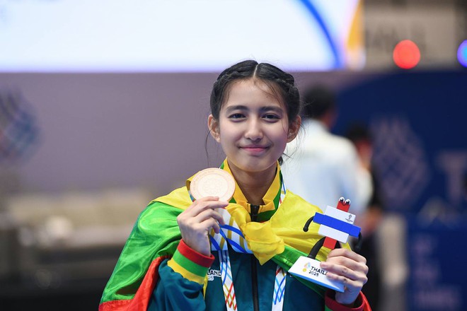 Mê mẩn dàn hot girl Taekwondo ở SEA Games, bên ngoài xinh đẹp, vào sân "thét ra lửa", VĐV Việt Nam có phải xinh nhất?- Ảnh 25.