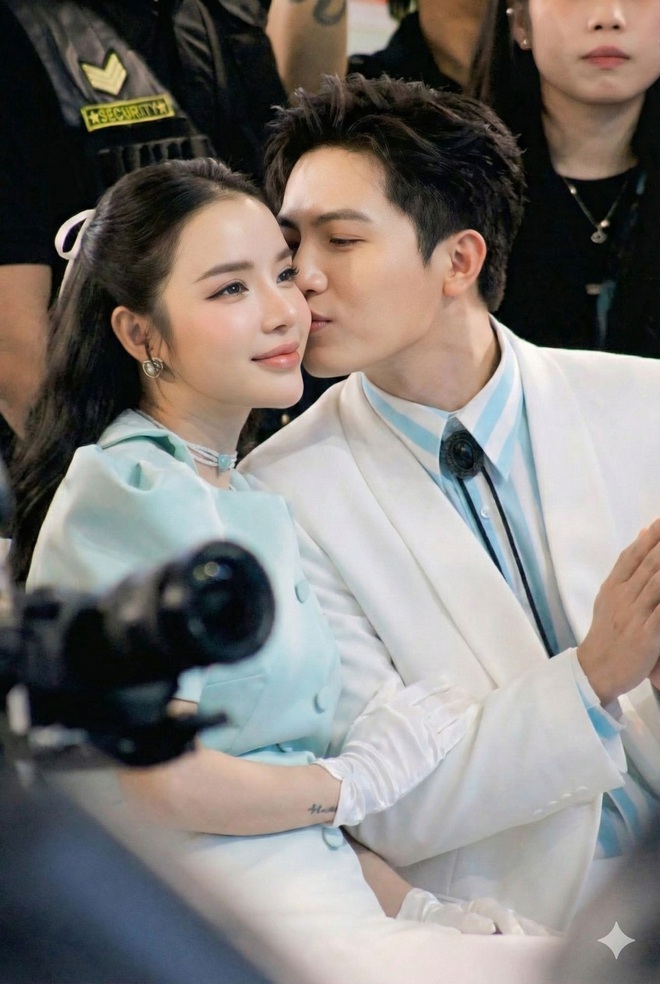 Chuyện gì đang xảy ra với LyLy - Anh Tú?- Ảnh 2. Chuyện gì đang xảy ra với LyLy - Anh Tú?- Ảnh 2.