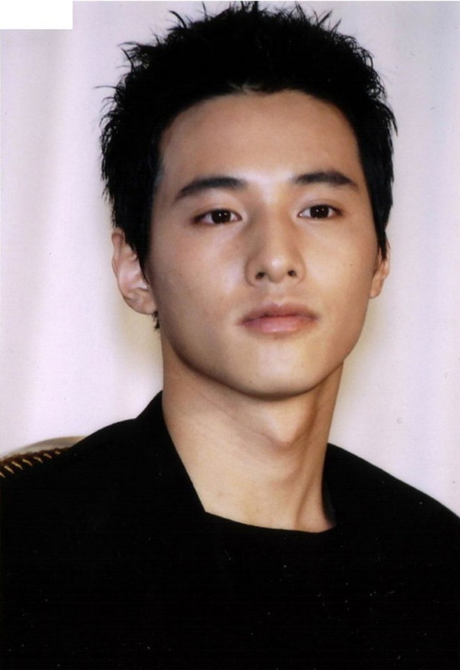 Cơ phó Việt được ví đẹp như Won Bin là ai?- Ảnh 9. Cơ phó Việt được ví đẹp như Won Bin là ai?- Ảnh 9.