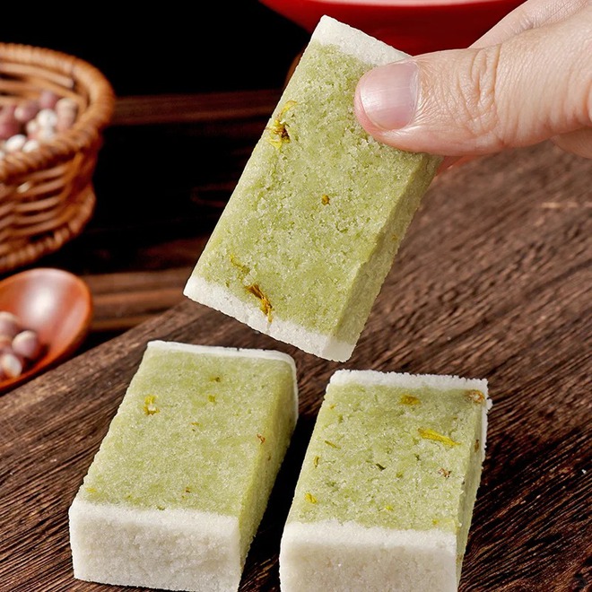 Về vùng núi sương mù tìm bánh "tiên dược": Thứ quà vặt lạ lùng khiến phụ nữ xưa ăn vào là "mặt hoa da phấn"- Ảnh 3. Về vùng núi sương mù tìm bánh "tiên dược": Thứ quà vặt lạ lùng khiến phụ nữ xưa ăn vào là "mặt hoa da phấn"- Ảnh 3.