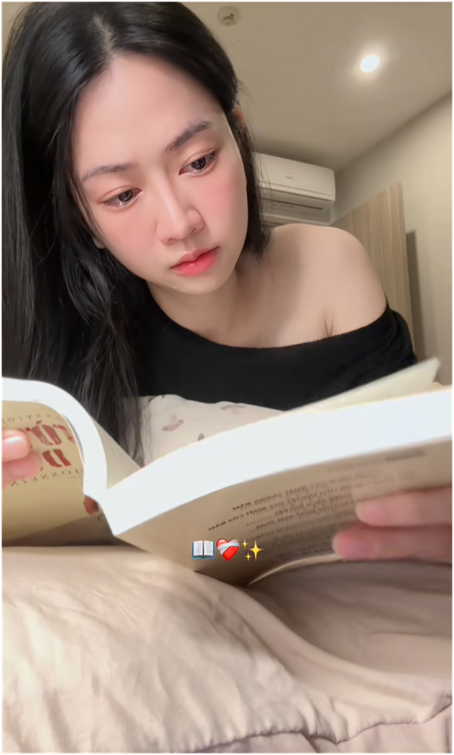 Lê Bống khóc tức tưởi khi đọc sách, 1 điểm “bất thường” lộ ra?- Ảnh 3. Lê Bống khóc tức tưởi khi đọc sách, 1 điểm “bất thường” lộ ra?- Ảnh 3.