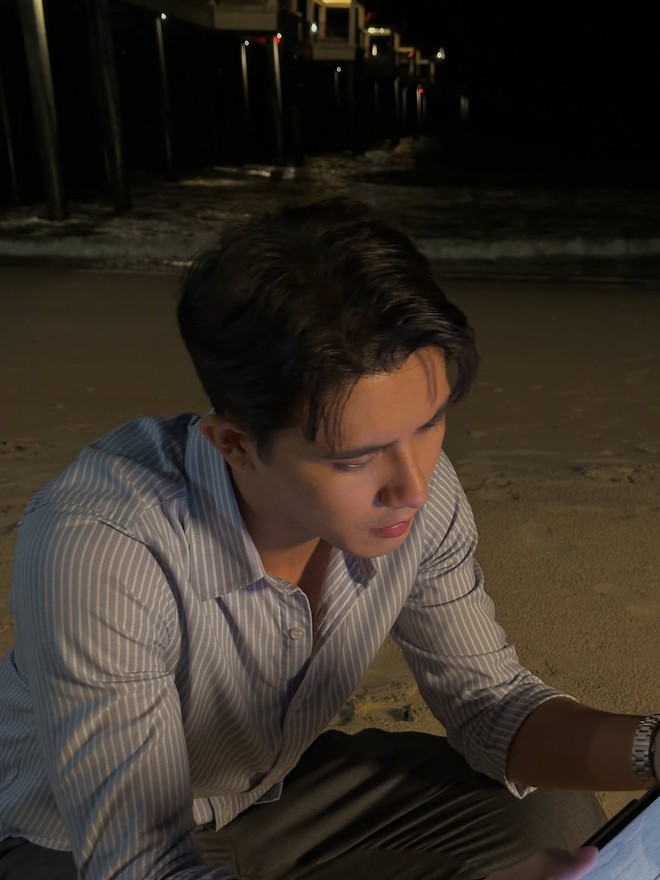 Cơ phó Việt được ví đẹp như Won Bin là ai?- Ảnh 13. Cơ phó Việt được ví đẹp như Won Bin là ai?- Ảnh 13.