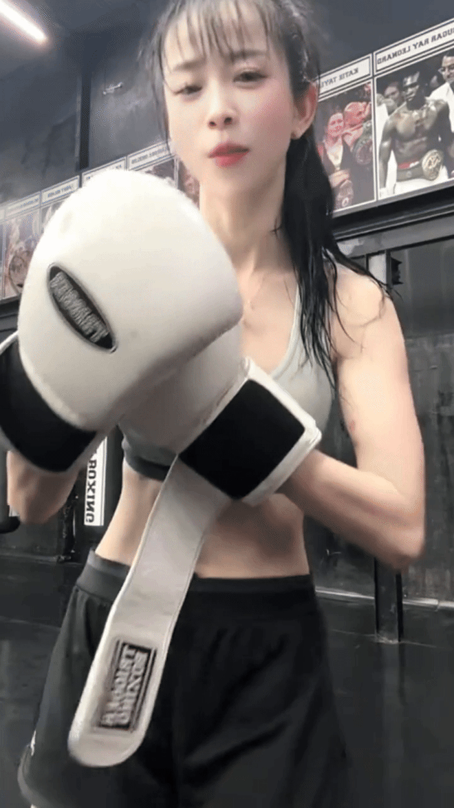 Hot girl thể thao sơ hở là đánh đấm, 20 năm càng bầm dập càng trẻ đẹp- Ảnh 6. Hot girl thể thao sơ hở là đánh đấm, 20 năm càng bầm dập càng trẻ đẹp- Ảnh 6.