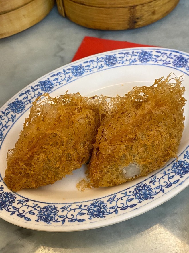 Giải mã món bánh "tổ ong" kỳ lạ- Ảnh 3. Giải mã món bánh "tổ ong" kỳ lạ- Ảnh 3.