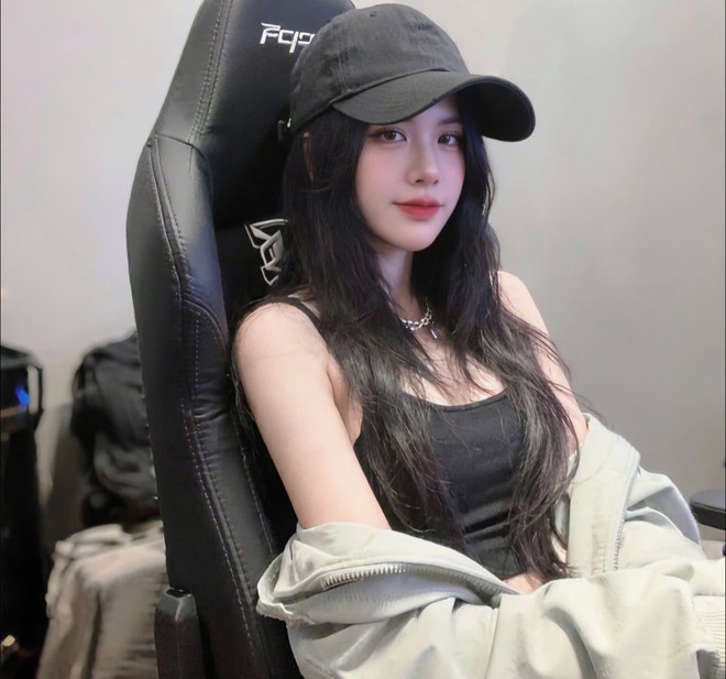 Tuyển thủ Audition xinh như nữ thần, góc nghiêng "thần thánh" ngắm hoài không chán, còn giành huy chương SEA Games về cho Việt Nam- Ảnh 18. Tuyển thủ Audition xinh như nữ thần, góc nghiêng "thần thánh" ngắm hoài không chán, còn giành huy chương SEA Games về cho Việt Nam- Ảnh 18.