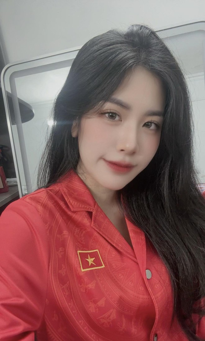 Tuyển thủ Audition xinh như nữ thần, góc nghiêng "thần thánh" ngắm hoài không chán, còn giành huy chương SEA Games về cho Việt Nam- Ảnh 15. Tuyển thủ Audition xinh như nữ thần, góc nghiêng "thần thánh" ngắm hoài không chán, còn giành huy chương SEA Games về cho Việt Nam- Ảnh 15.