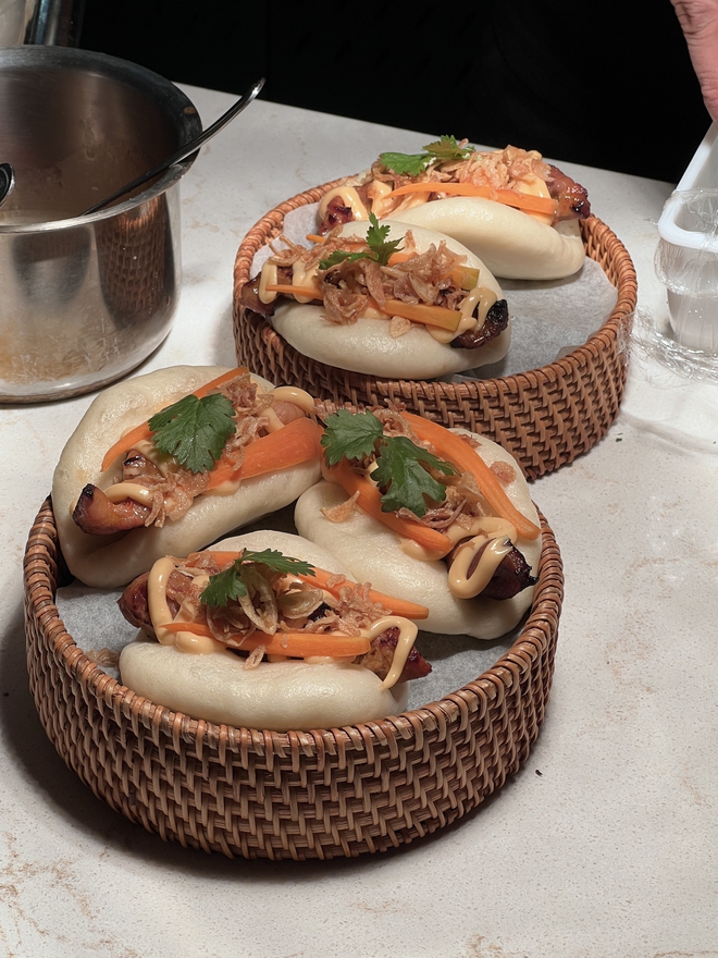 Nhà hàng fine dining do hai Gen Z tự thân gây dựng, tọa lạc tại mặt bằng vàng ở Hà Nội siêu đỉnh!- Ảnh 7. Nhà hàng fine dining do hai Gen Z tự thân gây dựng, tọa lạc tại mặt bằng vàng ở Hà Nội siêu đỉnh!- Ảnh 7.