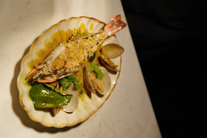 Nhà hàng fine dining do hai Gen Z tự thân gây dựng, tọa lạc tại mặt bằng vàng ở Hà Nội siêu đỉnh!- Ảnh 6. Nhà hàng fine dining do hai Gen Z tự thân gây dựng, tọa lạc tại mặt bằng vàng ở Hà Nội siêu đỉnh!- Ảnh 6.