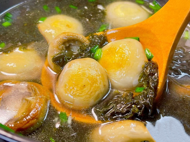 Đây là "thịt chay" của mùa đông: Bổ ngang thuốc bổ, giá bình dân, đem áp chảo hay nấu canh đều ngon tụt lưỡi- Ảnh 7. Đây là "thịt chay" của mùa đông: Bổ ngang thuốc bổ, giá bình dân, đem áp chảo hay nấu canh đều ngon tụt lưỡi- Ảnh 7.