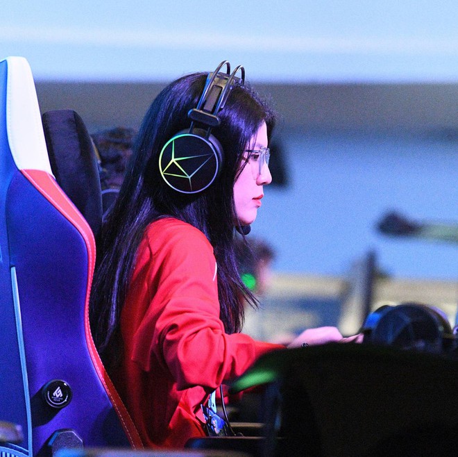 Tuyển thủ Audition xinh như nữ thần, góc nghiêng "thần thánh" ngắm hoài không chán, còn giành huy chương SEA Games về cho Việt Nam- Ảnh 3. Tuyển thủ Audition xinh như nữ thần, góc nghiêng "thần thánh" ngắm hoài không chán, còn giành huy chương SEA Games về cho Việt Nam- Ảnh 3.