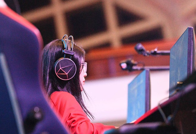 Tuyển thủ Audition xinh như nữ thần, góc nghiêng "thần thánh" ngắm hoài không chán, còn giành huy chương SEA Games về cho Việt Nam- Ảnh 2. Tuyển thủ Audition xinh như nữ thần, góc nghiêng "thần thánh" ngắm hoài không chán, còn giành huy chương SEA Games về cho Việt Nam- Ảnh 2.