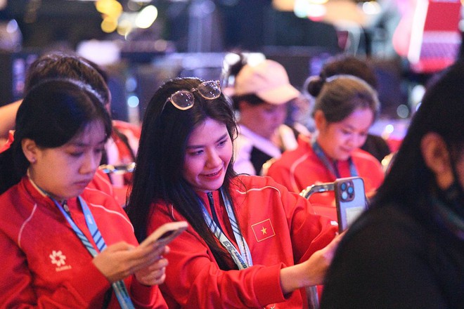 Tuyển thủ Audition xinh như nữ thần, góc nghiêng "thần thánh" ngắm hoài không chán, còn giành huy chương SEA Games về cho Việt Nam- Ảnh 11. Tuyển thủ Audition xinh như nữ thần, góc nghiêng "thần thánh" ngắm hoài không chán, còn giành huy chương SEA Games về cho Việt Nam- Ảnh 11.