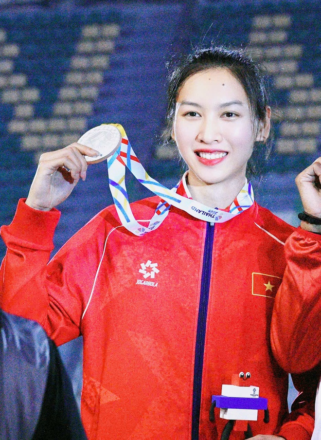 Phỏng vấn "nữ thần" Việt Nam 2k5 lần đầu dự SEA Games đã phá kỉ lục tồn tại suốt 15 năm, còn cực xinh đẹp- Ảnh 2. Phỏng vấn "nữ thần" Việt Nam 2k5 lần đầu dự SEA Games đã phá kỉ lục tồn tại suốt 15 năm, còn cực xinh đẹp- Ảnh 2.