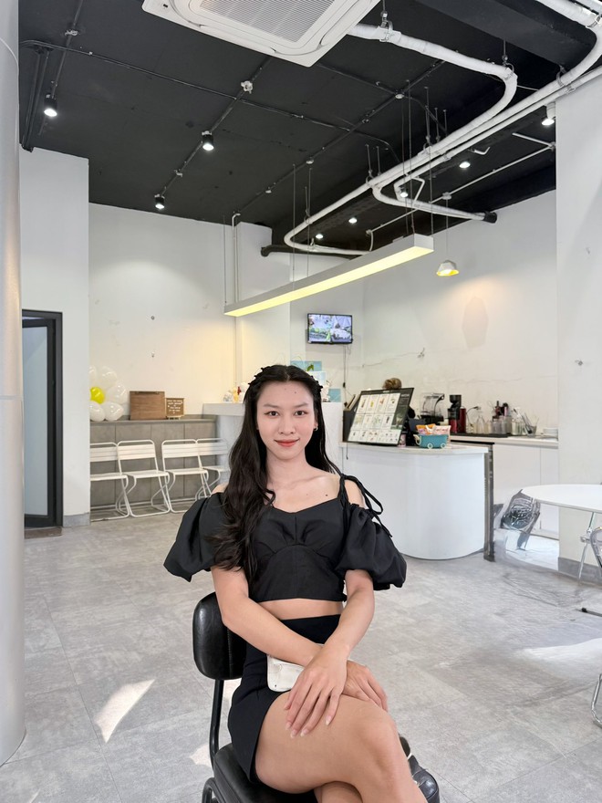 Phỏng vấn "nữ thần" Việt Nam 2k5 lần đầu dự SEA Games đã phá kỉ lục tồn tại suốt 15 năm, còn cực xinh đẹp- Ảnh 24. Phỏng vấn "nữ thần" Việt Nam 2k5 lần đầu dự SEA Games đã phá kỉ lục tồn tại suốt 15 năm, còn cực xinh đẹp- Ảnh 24.