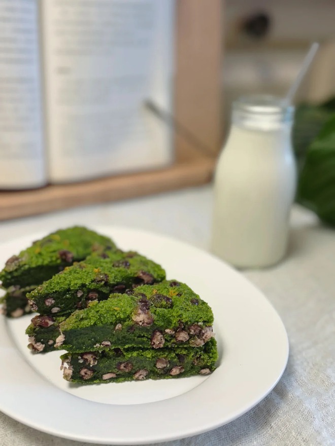 Tưởng là matcha nhưng không phải: Món bánh "xanh mướt" dẻo quẹo đang khiến hội chị em mê đồ Trung lùng sục- Ảnh 15. Tưởng là matcha nhưng không phải: Món bánh "xanh mướt" dẻo quẹo đang khiến hội chị em mê đồ Trung lùng sục- Ảnh 15.