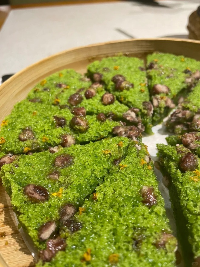 Tưởng là matcha nhưng không phải: Món bánh "xanh mướt" dẻo quẹo đang khiến hội chị em mê đồ Trung lùng sục- Ảnh 4. Tưởng là matcha nhưng không phải: Món bánh "xanh mướt" dẻo quẹo đang khiến hội chị em mê đồ Trung lùng sục- Ảnh 4.