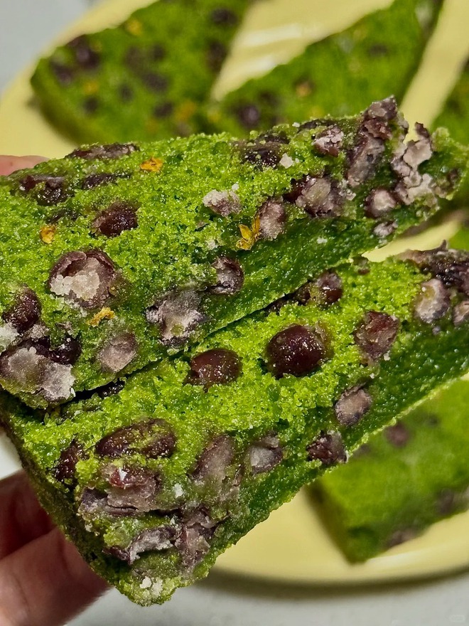 Tưởng là matcha nhưng không phải: Món bánh "xanh mướt" dẻo quẹo đang khiến hội chị em mê đồ Trung lùng sục- Ảnh 23. Tưởng là matcha nhưng không phải: Món bánh "xanh mướt" dẻo quẹo đang khiến hội chị em mê đồ Trung lùng sục- Ảnh 23.