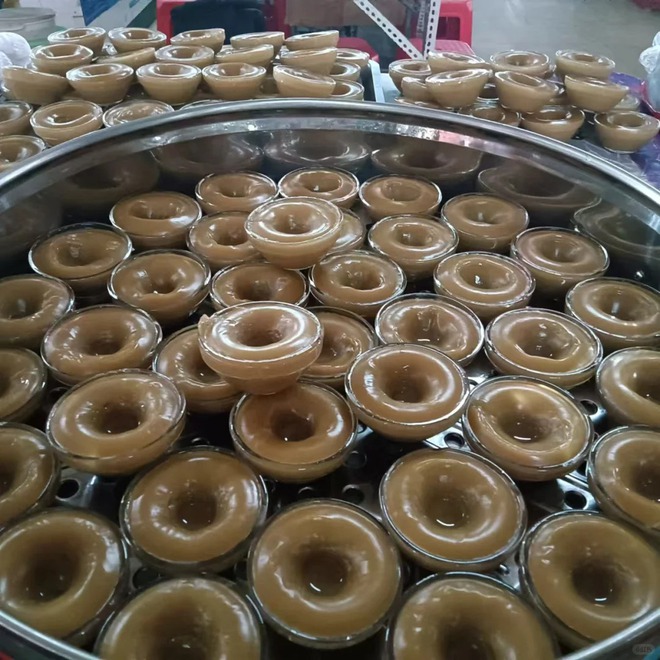 Giải mã món bánh "tuổi thơ dữ dội" trong phim TVB: Là "anh em sinh đôi" thất lạc của bánh bèo Việt Nam- Ảnh 4.