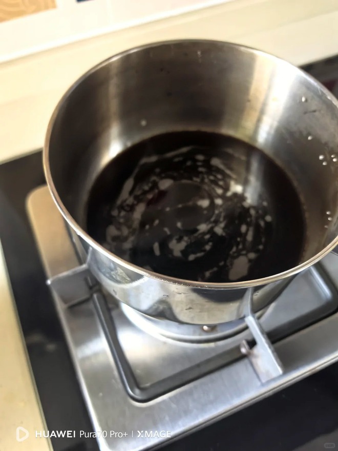 Giải mã món bánh "tuổi thơ dữ dội" trong phim TVB: Là "anh em sinh đôi" thất lạc của bánh bèo Việt Nam- Ảnh 10.