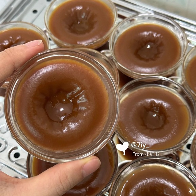 Giải mã món bánh "tuổi thơ dữ dội" trong phim TVB: Là "anh em sinh đôi" thất lạc của bánh bèo Việt Nam- Ảnh 7.