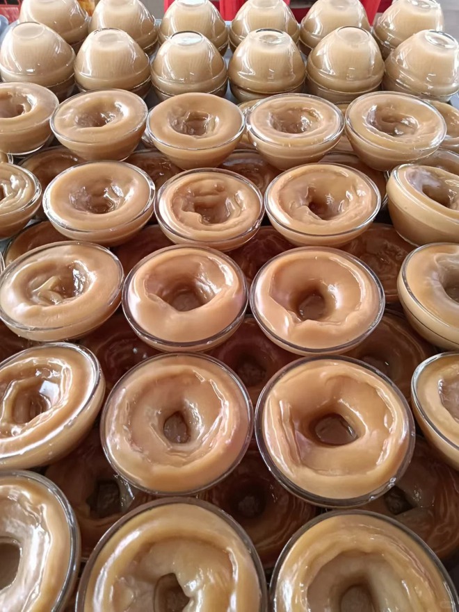 Giải mã món bánh "tuổi thơ dữ dội" trong phim TVB: Là "anh em sinh đôi" thất lạc của bánh bèo Việt Nam- Ảnh 6.