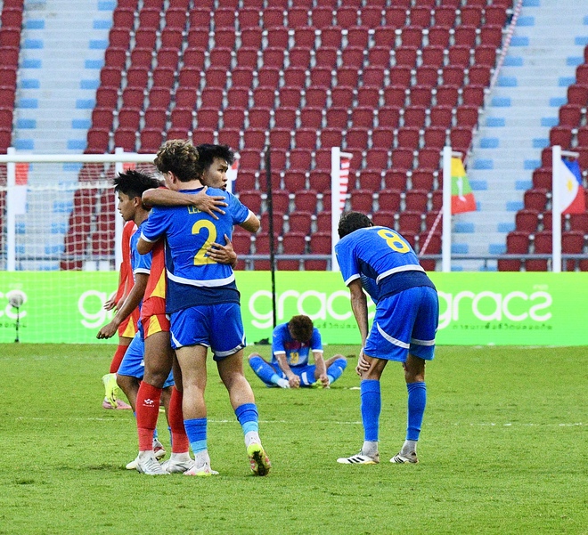 Hotboy U22 Việt Nam 3 lần giành Cầu thủ xuất sắc nhất trận, "out trình" ở SEA Games 33, HLV Kim Sang-sik khuyên xuất ngoại- Ảnh 9. Hotboy U22 Việt Nam 3 lần giành Cầu thủ xuất sắc nhất trận, "out trình" ở SEA Games 33, HLV Kim Sang-sik khuyên xuất ngoại- Ảnh 9.