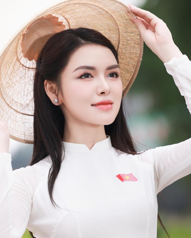 Một mỹ nhân phim giờ vàng hút hàng triệu lượt xem- Ảnh 10. Một mỹ nhân phim giờ vàng hút hàng triệu lượt xem- Ảnh 10.