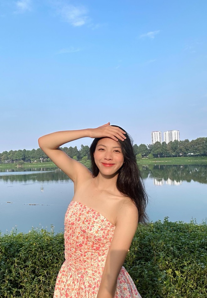 Phỏng vấn hotgirl 2k6 nhảy cao cực táo bạo giành HCV cho Việt Nam, trên sân mộc mạc, đời thường xinh như thiên thần- Ảnh 9.