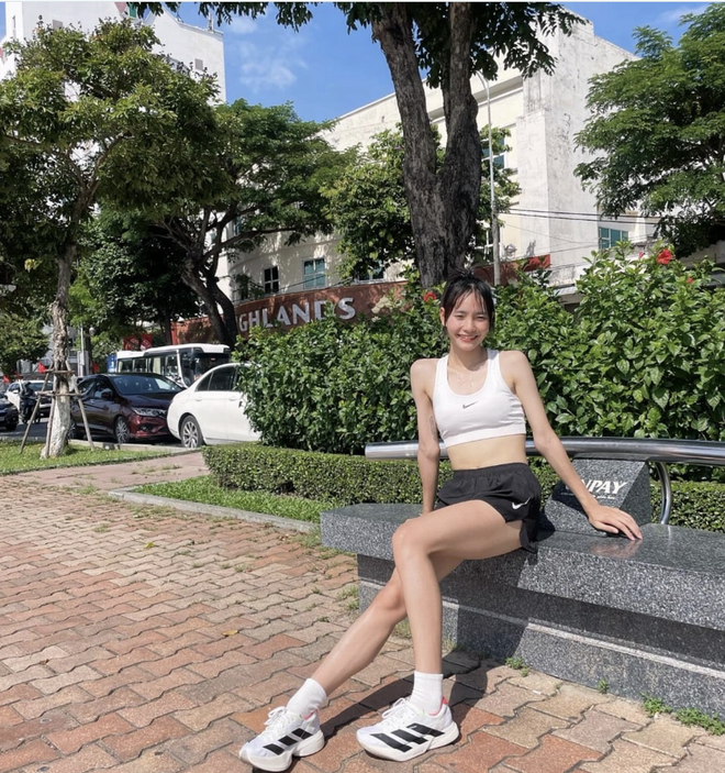 Gặp hotgirl Việt Nam 19 tuổi hot rần rần trên báo Thái Lan, thẹn thùng khi được gọi là "nàng tiên điền kinh"- Ảnh 7. Gặp hotgirl Việt Nam 19 tuổi hot rần rần trên báo Thái Lan, thẹn thùng khi được gọi là "nàng tiên điền kinh"- Ảnh 7.