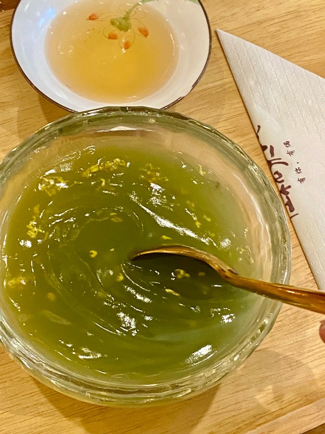 Đến Hàng Châu đừng chỉ ngắm Tây Hồ, hãy nếm thử thức quà thanh tao tựa như "chè bột sắn" phiên bản thượng lưu- Ảnh 6. Đến Hàng Châu đừng chỉ ngắm Tây Hồ, hãy nếm thử thức quà thanh tao tựa như "chè bột sắn" phiên bản thượng lưu- Ảnh 6.