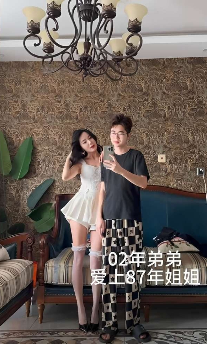 Cuốc giao hàng định mệnh khiến cuộc đời nam shipper sinh năm 2002 đảo chiều- Ảnh 2. Cuốc giao hàng định mệnh khiến cuộc đời nam shipper sinh năm 2002 đảo chiều- Ảnh 2.