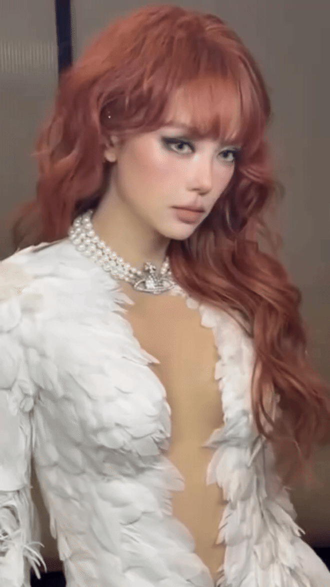 Minh Hằng giống Lisa tuyệt đối!- Ảnh 1.