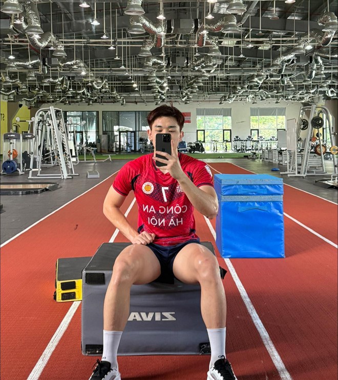 Quá khứ của tiền đạo Đình Bắc (Bắc Còi)- Ảnh 12. Quá khứ của tiền đạo Đình Bắc (Bắc Còi)- Ảnh 12.