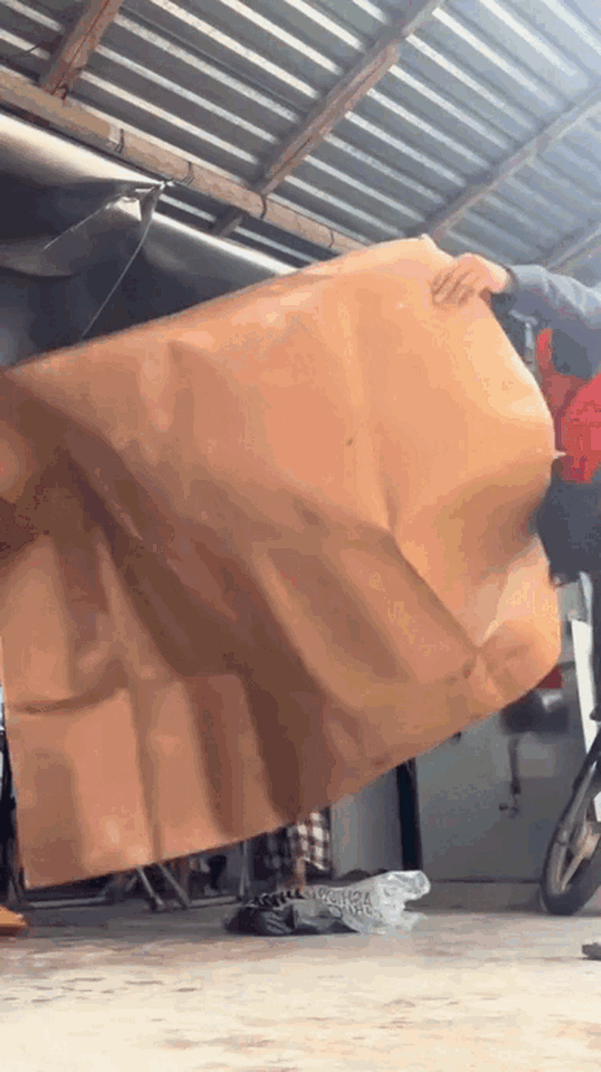 "Đặc quyền" lạ nhất của shipper Việt Nam- Ảnh 1. "Đặc quyền" lạ nhất của shipper Việt Nam- Ảnh 1.