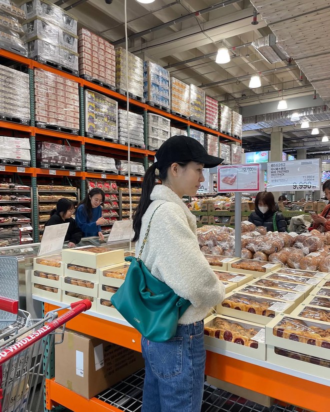 "Ác nữ" nổi tiếng nhất châu Á mặc đẹp không trượt phát nào- Ảnh 7. "Ác nữ" nổi tiếng nhất châu Á mặc đẹp không trượt phát nào- Ảnh 7.